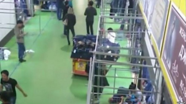 ОНК Москвы заявила о грубых нарушениях прав задержанных у ТЦ «Москва» таджиков