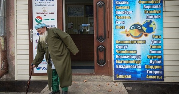 С наступлением лета "взлетели" цены на авиабилеты из РФ в Таджикистан