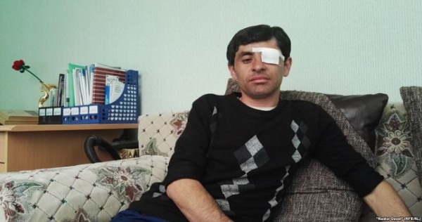 Потасовка между двумя педагогами в Согде: учитель остался без глаза
