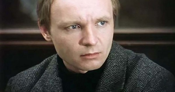 Умер Андрей Мягков - звезда "Иронии судьбы" и "Служебного романа"