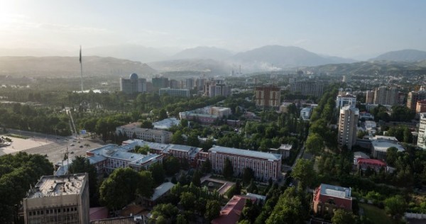 «Душанбе - город новостроек, добротных дорог и тюльпанов»