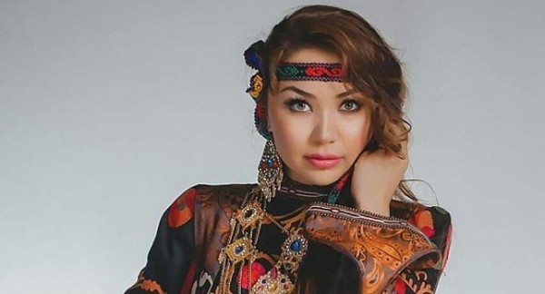 Группа "Шамс" и Тахмина Ниязова порадуют таджиков концертом в Москве