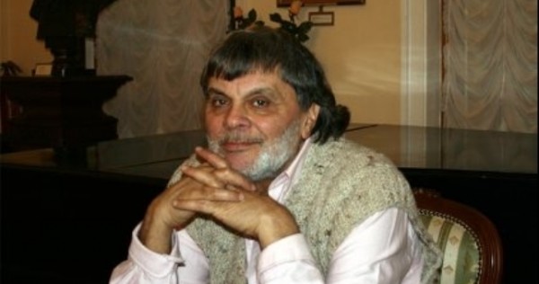 «Миндаль в снегу». В Душанбе состоится творческий вечер Тимура Зульфикарова с презентацией его новой книги