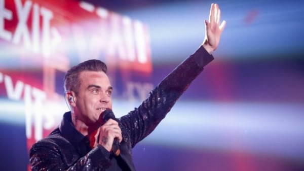 Британский певец Робби Уильямс выступил в Узбекистане при поддержке миллиардера Алишера Усманова