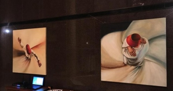 В Душанбе открылась выставка турецкой художницы