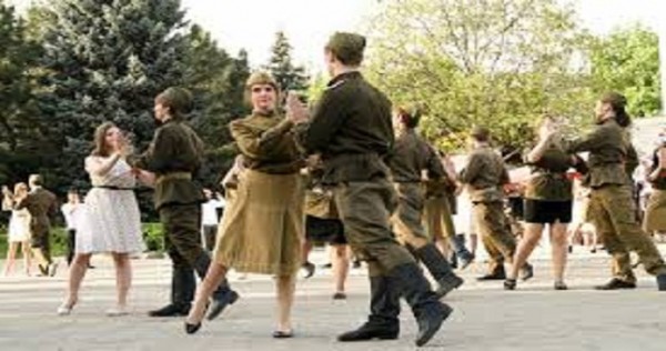 Акция "Вальс Победы" и концерт состоятся 9 мая в Душанбе
