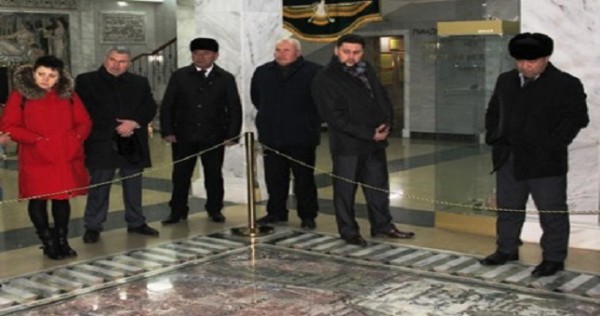 Белорусские гости восхитились находками древнего Саразма