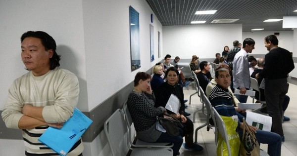 В Саратовской области жителей и мигрантов уравняют в налогах