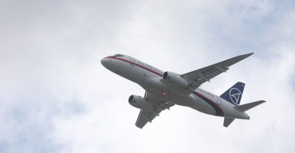Казахстан заинтересован в покупке самолетов SSJ 100