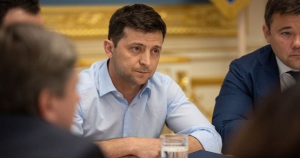 Не прошло и года: от чего устал Зеленский за время президентства