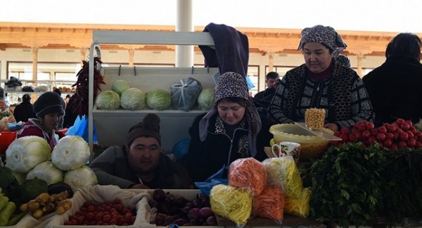 Мирзиёев поручил обеспечить стабильные цены на продукты питания