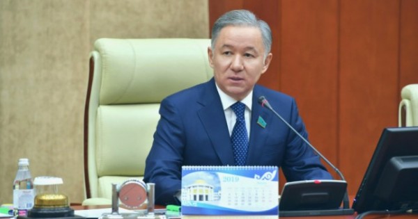 Началось совместное заседание палат парламента Казахстана