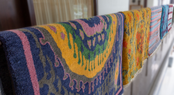 В Душанбе пройдёт осенняя распродажа эксклюзивных ковров «LA’AL Textiles» в поддержку уязвимых групп республики