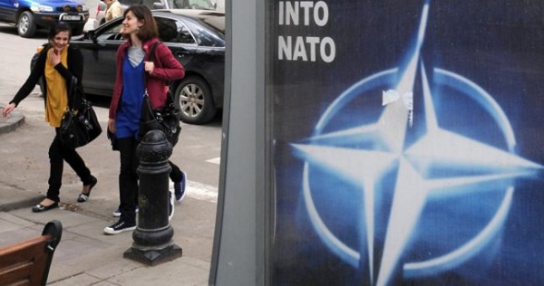 НАТО рассчитывает на вклад России в поддержку афганского мирного процесса