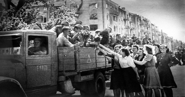 Посольство Таджикистана в Киеве издаст сборник материалов о таджикистанцах, освобождавших Украину