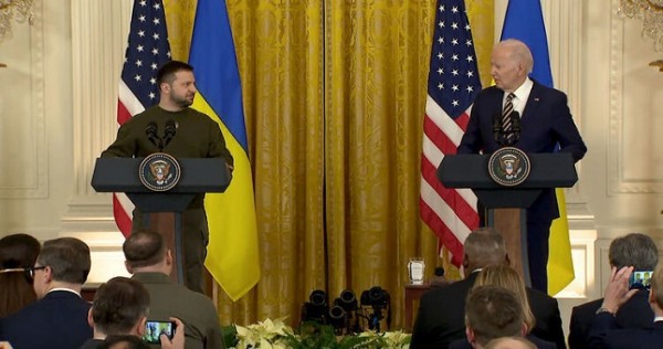 Байден заявил, что Зеленский открыт к диалогу о мире с Россией. Что сказали президенты после переговоров?