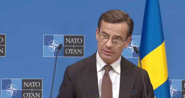 Премьер Швеции пообещал, что страна не будет сотрудничать с организациями, близкими к РПК