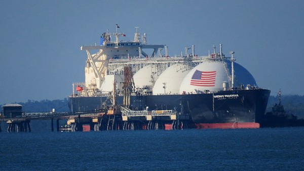 Эрдоган в Нью-Йорке заявил о желании покупать у США газ на более выгодных условиях