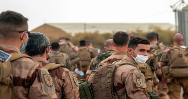 Французские военные захватили одного из лидеров "ИГ в Большой Сахаре"*