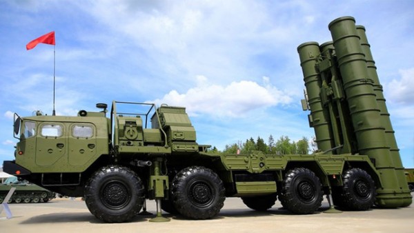 Турция не ведет переговоры с США по С-400