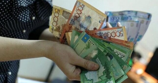 «Роль тенге растет». Эксперты ЕАБР – о перспективах дедолларизации Евразийского союза
