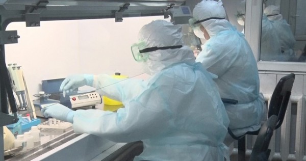 Россия и Китай подписали меморандум о совместной лаборатории по COVID-19