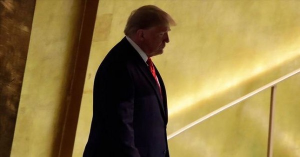 В США конгрессмены огласят сегодня обвинения против Трампа