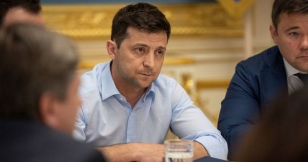 Зеленский предложил Путину провести переговоры
