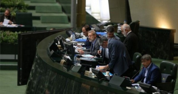 Парламент Ирана утвердил законопроект о мерах противодействия США в отношении КСИР