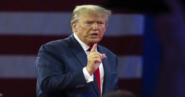 Орбан рассказал об обещании Трампа не давать ни копейки Украине после избрания президентом