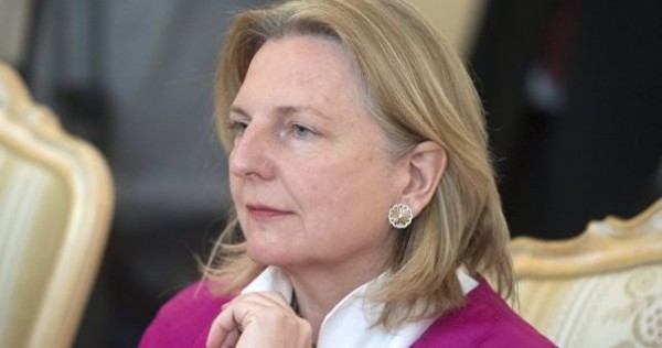 Глава МИД Австрии призвала по-другому посмотреть на Россию