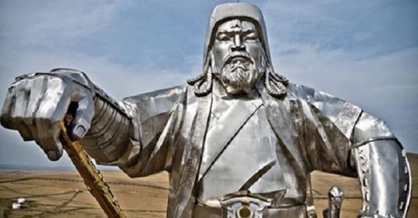 Кем по национальности и происхождению были великие завоеватели Центральной Азии?