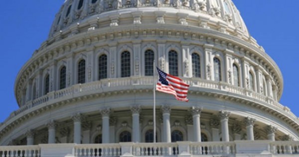 США расширяет участие в антиталибских операциях после атаки в Кабуле
