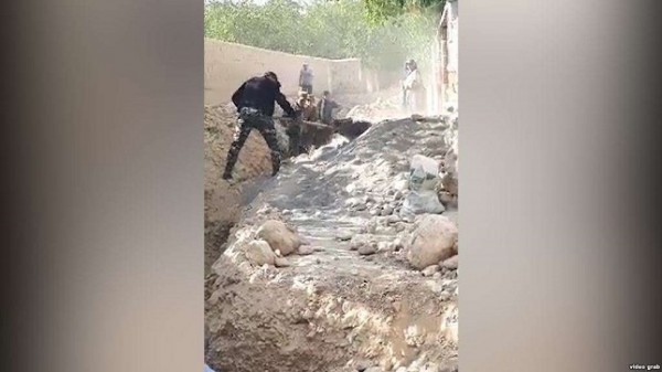 Очередной конфликт на таджикско-кыргызской границе. На этот раз из-за воды