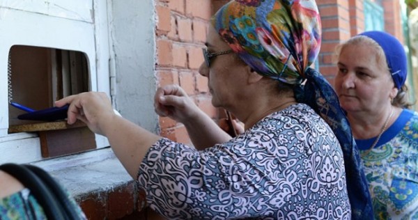 В Узбекистане с 1 октября всем работающим пенсионерам планируют выплачивать полную пенсию