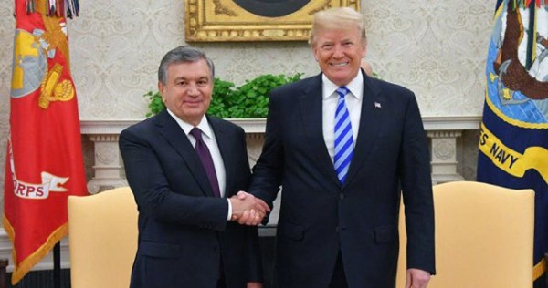 Дональд Трамп и Шавкат Мирзиёев обсудили ситуацию в Афганистане
