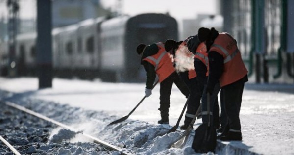 Узбекистан восстанавливает разобранную железную дорогу в Таджикистан
