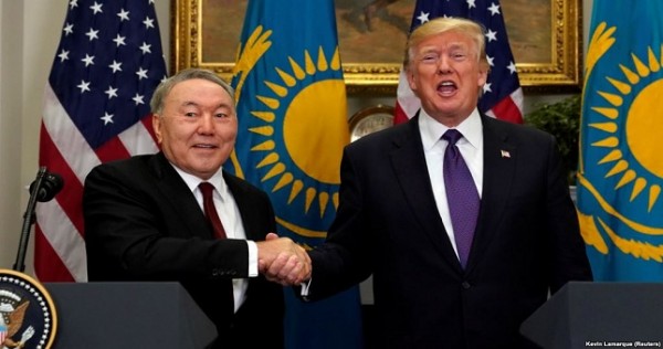 Назарбаев поблагодарил Трампа «за поддержку территориальной целостности»