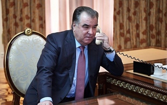 Таджикистан зовут в ЕАЭС, республика тянет и теряет деньги