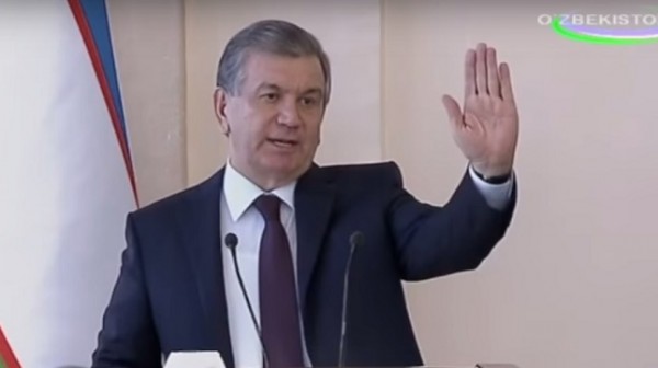 Президент Узбекистана еще раз подверг критике свадебные торжества