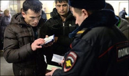 В Кемеровской области мигрантам запретили работать в сферах транспорта и образования