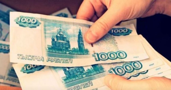 Денежные переводы трудовых мигрантов в Кыргызстане и Таджикистане: противоречивый эффект и «подводные камни»