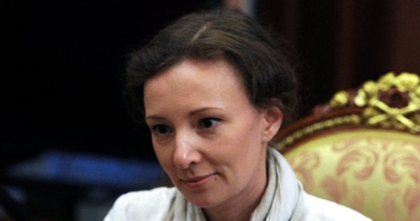 Омбудсмен: гражданке Узбекистана надо вернуть дочь, отобранную в Москве