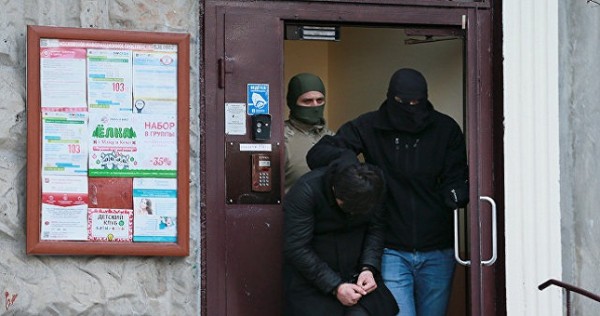 ФСБ России заявило о задержании таджиков, готовящих теракты в Москве