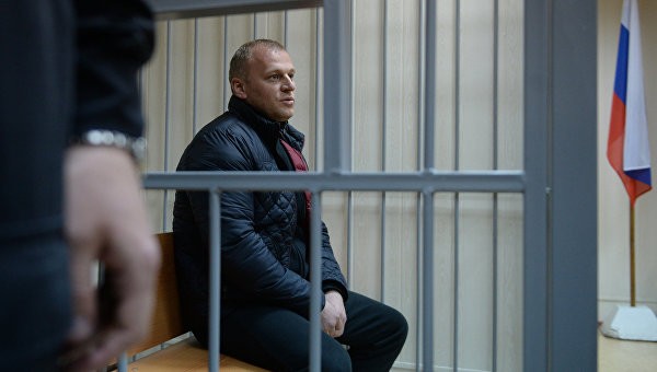 Суд продлил арест семи фигурантам дела о драке на Хованском кладбище