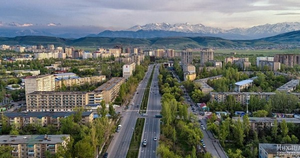 Бишкек надеется, что поставки из Таджикистана позволят накопить воду в ГЭС