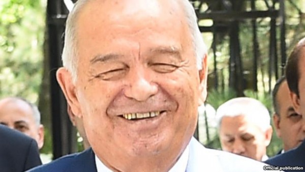 Ислам Каримов станцевал на концерте в рамках ШОС