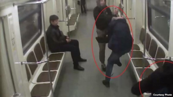 Скинхеды избили мигрантов за то, что «они все на одно лицо»