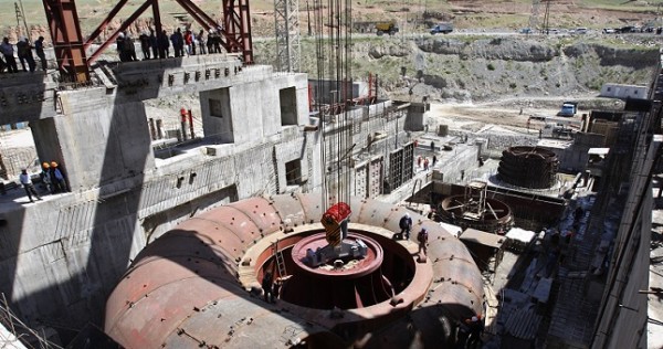 Правительство КР денонсировало соглашение с Россией о строительстве ГЭС