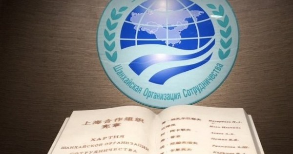 Подписан документ о начале процедуры приема Индии и Пакистана в ШОС